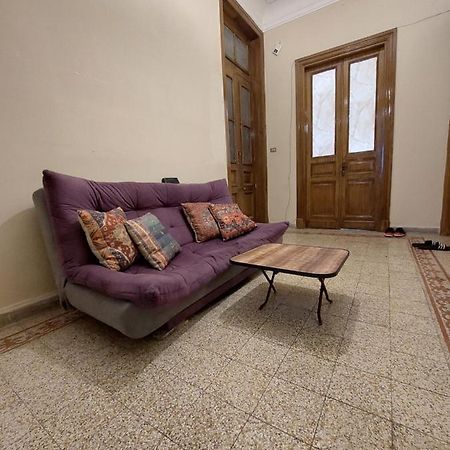 Room No5 A Private Room With Balcony For Men Only And No Ladies Allowed غرفة خاصة للرجال فقط ممنوع السيدات Alexandria Exterior photo
